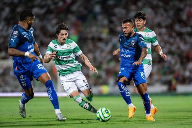 Màn thư hùng kịch tính Seattle Sounders vs Santos Laguna